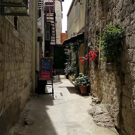 Kuca Umjetnika Vakantiehuis